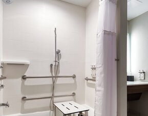 Holiday Inn Nashville Airport by IHG