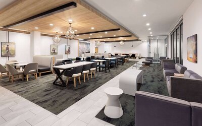 La Quinta Inn & Suites by Wyndham Austin Parmer/Tech Ridge