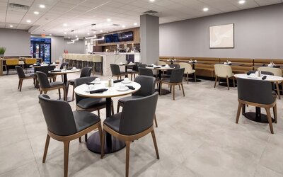 Holiday Inn Nashville Airport by IHG