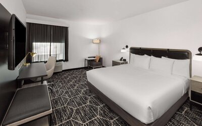 La Quinta Inn & Suites by Wyndham Austin Parmer/Tech Ridge