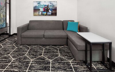 La Quinta Inn & Suites by Wyndham Austin Parmer/Tech Ridge