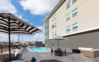 La Quinta Inn & Suites by Wyndham Austin Parmer/Tech Ridge