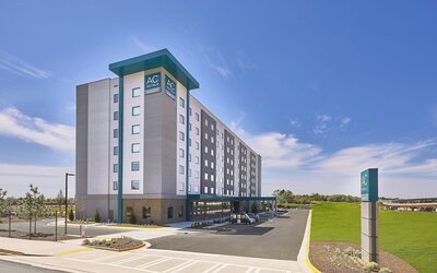 AC Hotel by Marriott Atlanta Airport Gateway