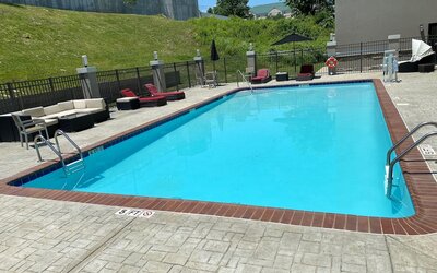 Quality Suites Nashville Airport