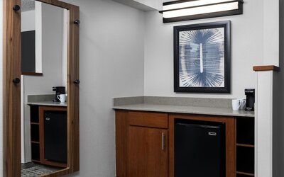 Hyatt Place Atlanta Airport-South