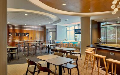 SpringHill Suites by Marriott Atlanta Airport Gateway