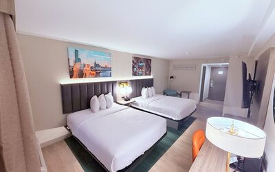 La Quinta Inn & Suites by Wyndham Nashville Airport/Opryland