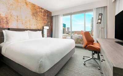 Courtyard by Marriott Austin Downtown/Convention Center