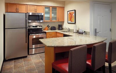 Residence Inn by Marriott Atlanta Airport North/Virginia Ave