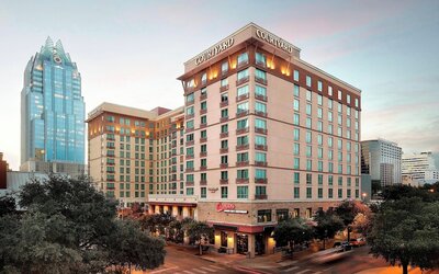 Courtyard by Marriott Austin Downtown/Convention Center
