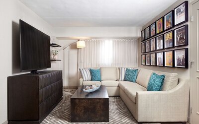 Suite, 1 King Bed (3 Room Music City Suite) - 1 King Bed