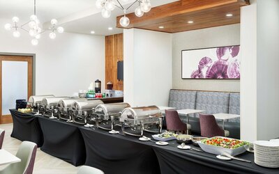 Embassy Suites by Hilton Atlanta Airport North