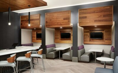 Embassy Suites by Hilton Atlanta Airport North