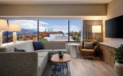 Hyatt Regency Suites Atlanta Northwest