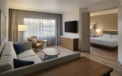 Hyatt Regency Suites Atlanta Northwest