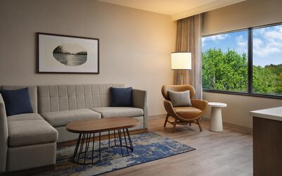 Hyatt Regency Suites Atlanta Northwest