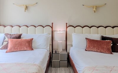 Inn Cahoots