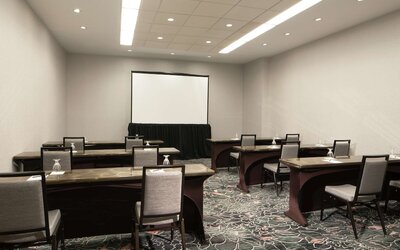 Hilton Atlanta/Marietta Hotel & Conference Center