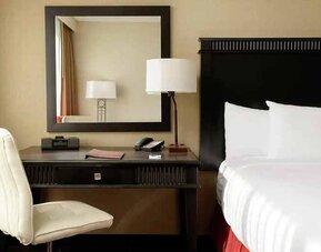 Each room is equipped with a work desk that is perfect for online work at DoubleTree by Hilton Los Angeles Downtown.