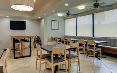 Drury Inn & Suites Atlanta Marietta