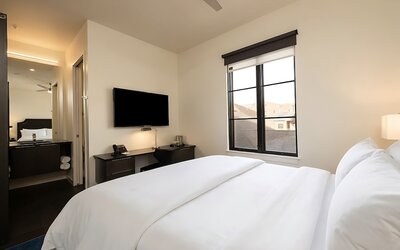 The 121 Hotel