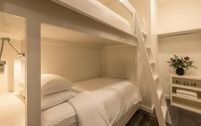 The 121 Hotel