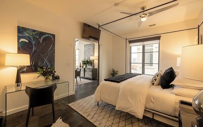 The 121 Hotel