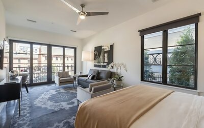 The 121 Hotel