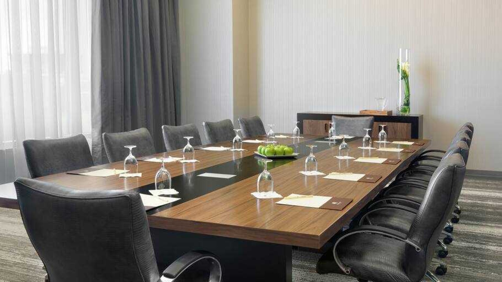 Meeting room with square table at the DoubleTree by Hilton Cedar Rapids Convention Complex.