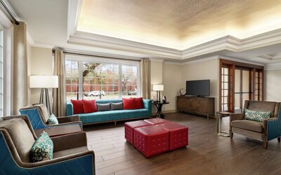 Hampton Inn New Orleans-St. Charles Ave./Garden District