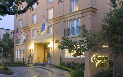 Hampton Inn New Orleans-St. Charles Ave./Garden District