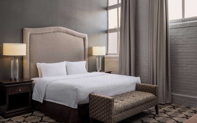 Hampton Inn & Suites New Orleans Convention Center