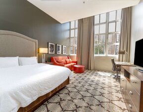 Hampton Inn & Suites New Orleans Convention Center