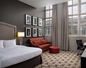 Hampton Inn & Suites New Orleans Convention Center