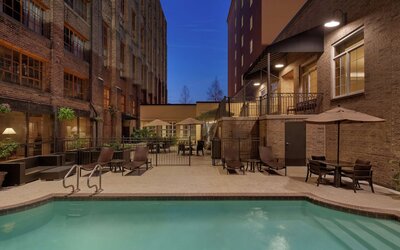 Hampton Inn & Suites New Orleans Convention Center