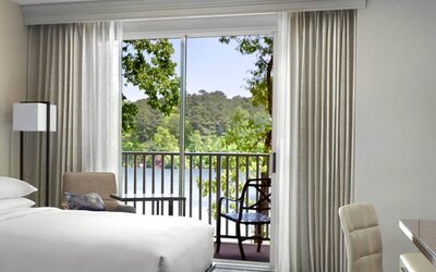 Atlanta Evergreen Lakeside Resort