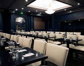 Large meeting room perfect for every business need at the The Roslyn, Tapestry Collection by Hilton.