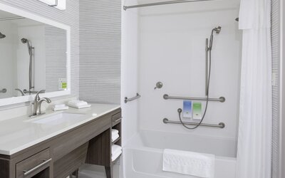 Home2 Suites by Hilton Austin East Side 5th Street