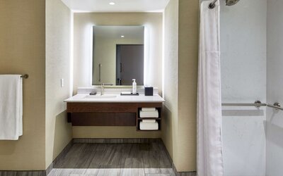 Embassy Suites by Hilton Nashville Downtown