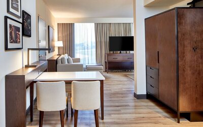 Embassy Suites by Hilton Nashville Downtown