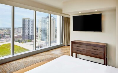 Embassy Suites by Hilton Nashville Downtown