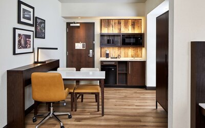 Embassy Suites by Hilton Nashville Downtown