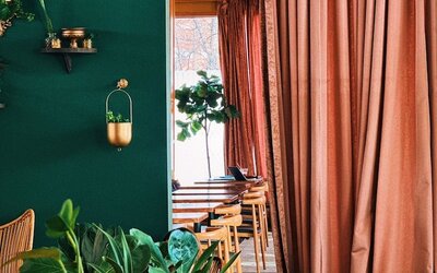 The Cabins at East Austin Hotel