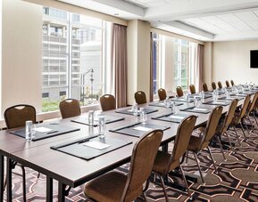 Bright meeting room at the Hampton Inn Chicago McCormick Place