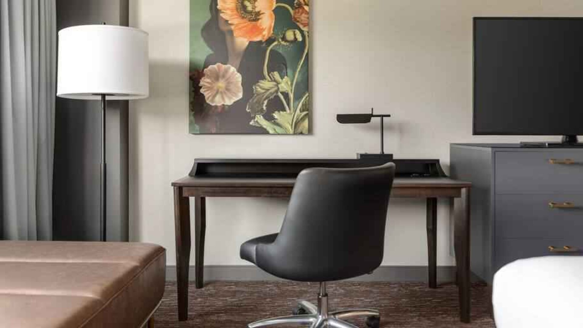 Working station in a hotel room at the Hilton Baltimore BWI Airport.