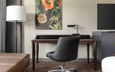 Working station in a hotel room at the Hilton Baltimore BWI Airport.