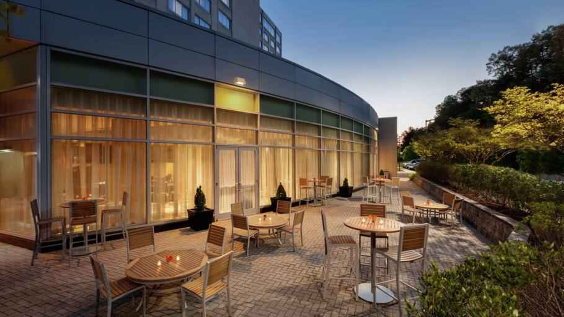 Beautiful outdoor patio perfect as workspace at the Hilton Baltimore BWI Airport.