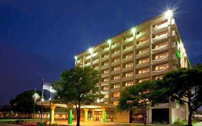 Holiday Inn Austin Midtown by IHG