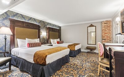Place d'Armes Hotel
