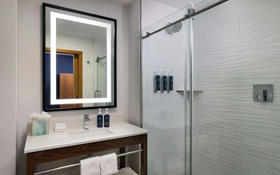 Four Points BY Sheraton Austin Airport